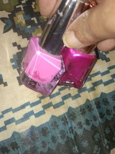 4 Nail Paint Golden , Copper, Red,  Pink,  Fuchsia