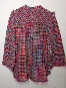 Chic Red Plaid Kurta with Lace Trim