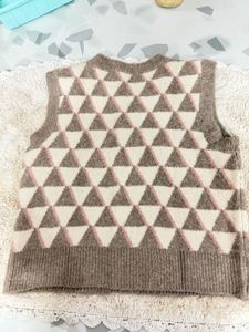 Geometric Knit Vest Top