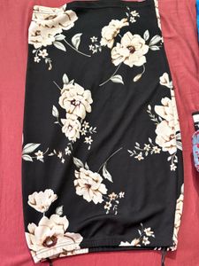 Chic Black Floral bodycon Skirt