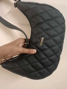 Stylish Quilted Shoulder Bag