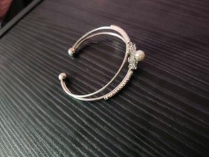 Elegant Pearl &amp; Crystal Cuff Bracelet