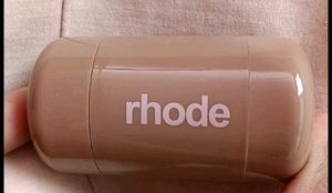 Rhode Pocket Blush- TOASTED TEDDY