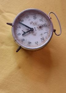 Not Working Table Clock Old.