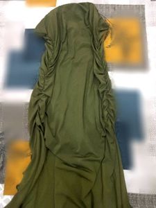 Elegant Off Shoulder Olive Green Maxi Dress 💚✨