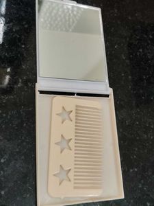 Aesthetic Mirror with Comb😍