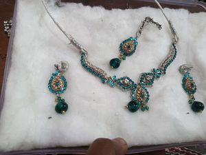 Elegant Teal Stone Jewelry Set