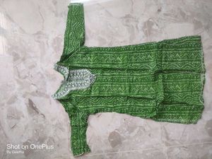 Green Bandhani Print Kurta with Pant and dupatta