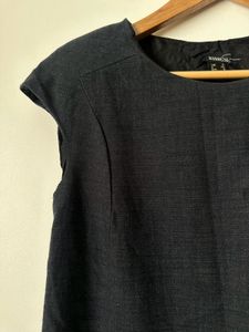 Classic Black Cap Sleeve Sheath Dress