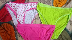 New 3 Packed Briefs