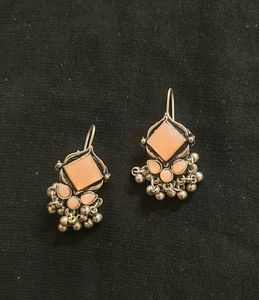 Stylish Peach Stone Earrings