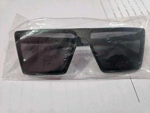 EYMEN Unisex Black Square Sunglasses