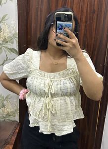 Light yellow top