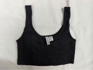 H&M Black Ribbed Crop Top