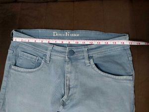 men Light Wash Denim Jeans
