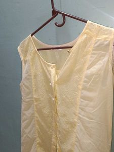 Elegant Yellow Embroidered Kurta