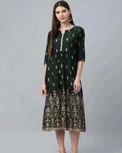 Elegant Green & Gold Anarkali Kurta
