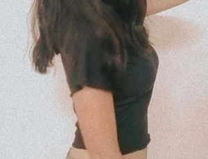 Black Ribbed Crop Top