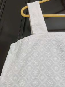White Narrow Sleeve Short Kurti