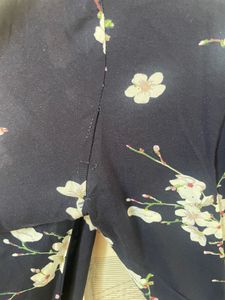 🎉LAST PRICE 🎉Blue Floral Top