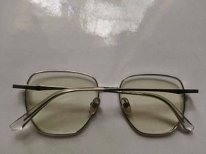 Stylish Metal Frame Eyeglasses