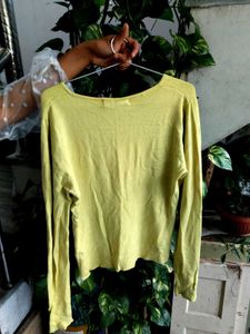 Zara Knit Top - V Neck