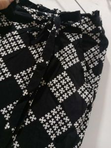 2 top and 1 trouser pack of 3