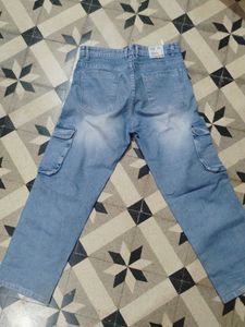 Light Wash Relaxed Fit Cargo Jeans