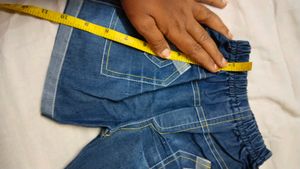 Set Of 3 Jeans Shorts