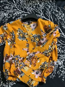 Top Size Small