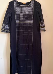 Aurelia Black Printed Kurta – Elegant