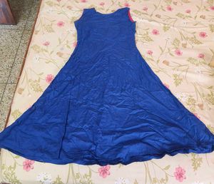 Elegant Blue Embroidered Kurta