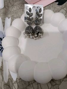 Combo of 2 Elegant Jhumkas