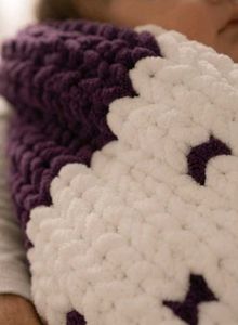 Voilet Cloud Wrap - Infant blanket. (Purely new)