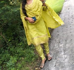 Suit Pant &amp; Dupatta Set