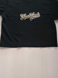 Black New York Tee