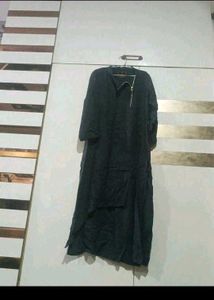Stylish Black Kurta with Zipper Detail