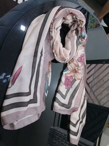 Beautiful Floral Print Dupatta
