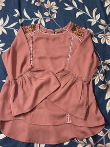 Pretty Pink Top 💕🎀