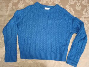 Chic Cable Knit Blue Sweater