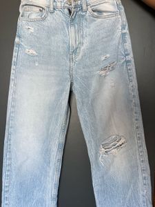 Light Wash Distressed Wide Leg Jeans