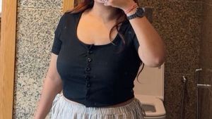 little box top black