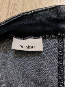 Ma5817 Dark Wash Denim jeans waist 34-36 inches