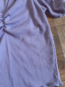 Cute Lavender Ribbed Ruched Top