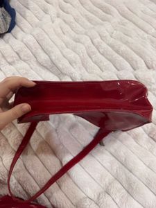 SAVANA Red Patent Shoulder Bag