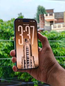 iPhone 16 Pro Unlocked