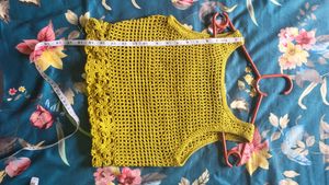 crochet crop top