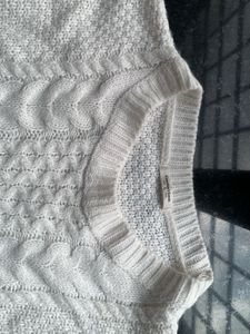 Off white Cable Knit Pullover
