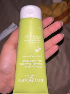 Dot & Key Cica Calming Face Wash