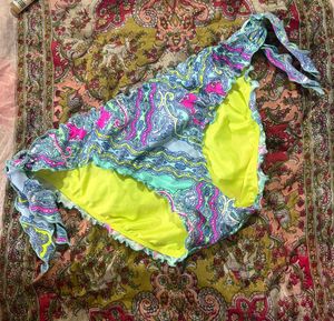 Victoria’s Secret Ruffled Paisley Bikini Bottoms